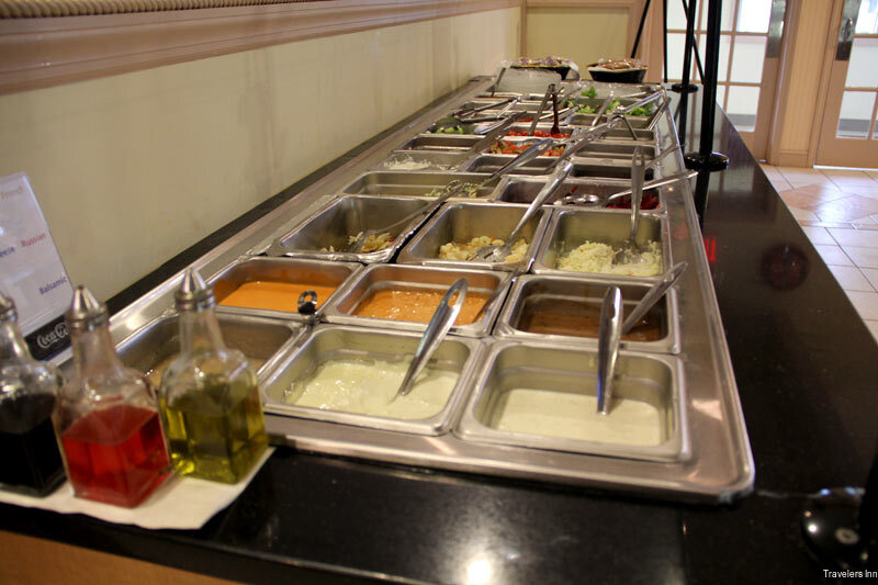 Фото Travelers Inn