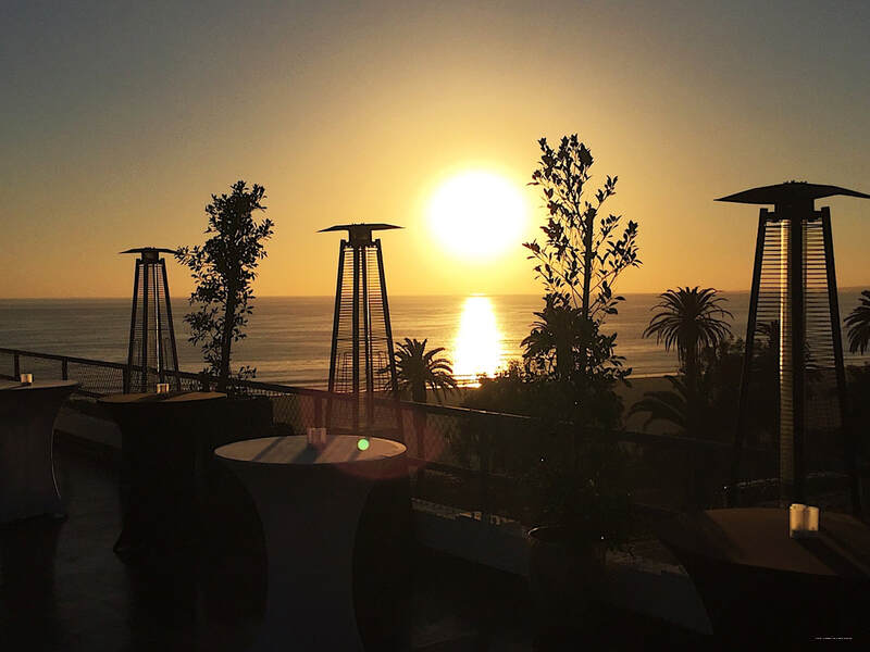 Фото Hotel Shangri La Santa Monica