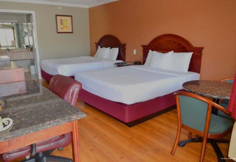 Фото Dynasty Suites Hotel Riverside