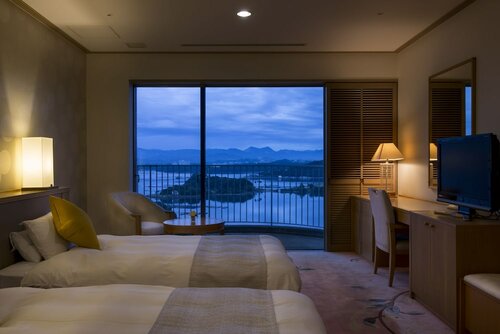 Гостиница Shirahama Coganoi Resort&Spa
