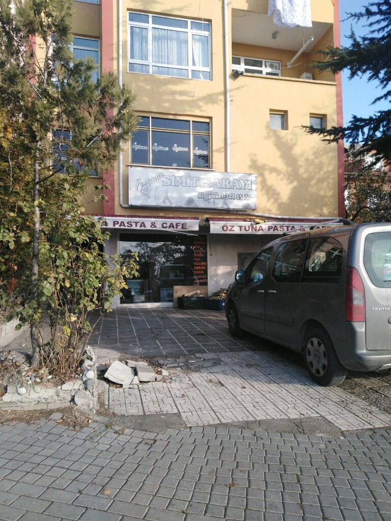 Öz Tuna Simit Sarayı, kafe, Ragıp Tüzün Cad., No331/B, Yenimahalle