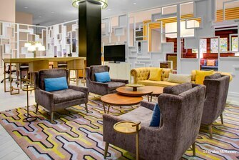 Фото Sheraton McKinney Hotel