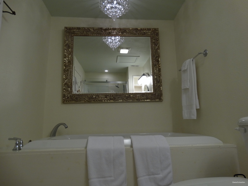 Фото Davie School Inn