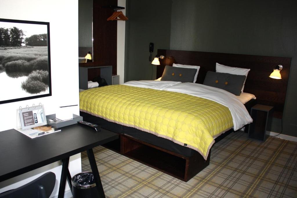 Фото Ibsens Hotel