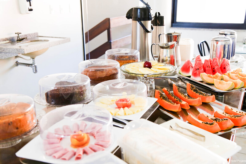 Фото Hotel Poyares