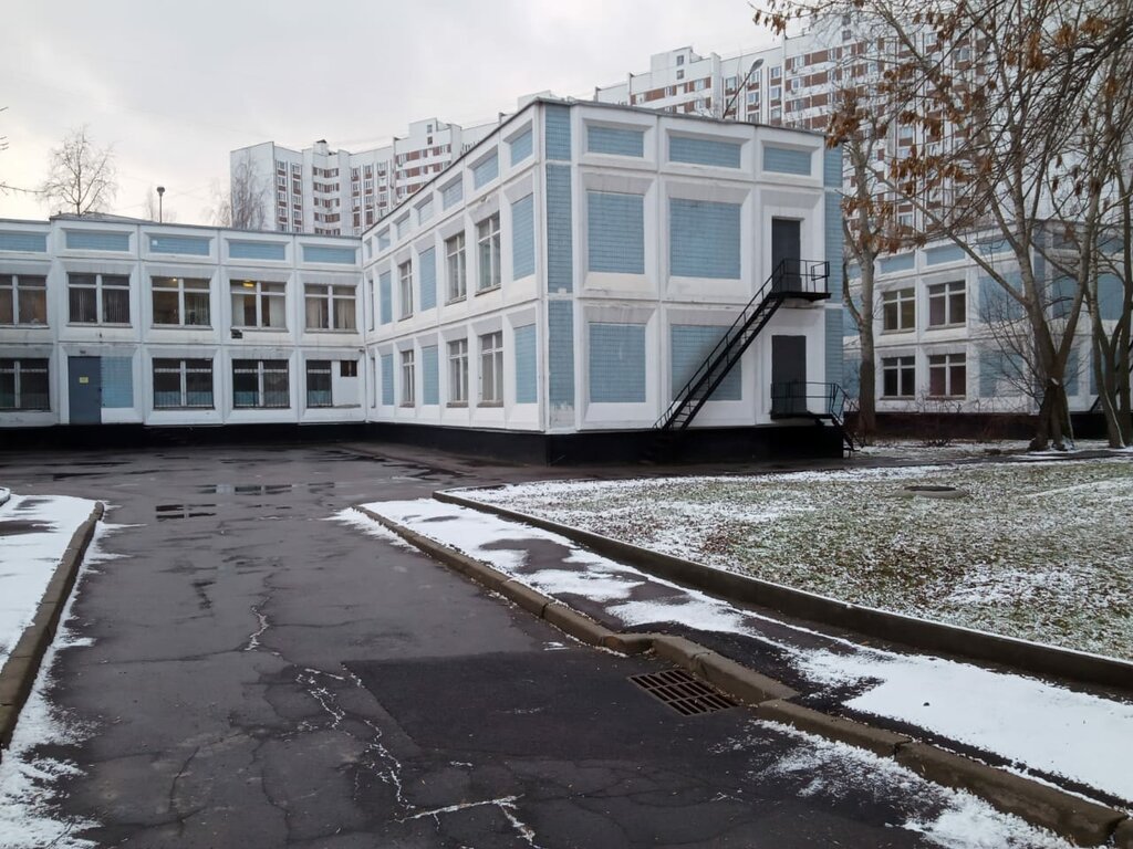 Школы в москве номера