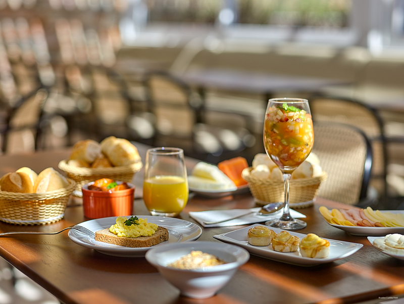 Фото Bourbon Curitiba Hotel e Suítes