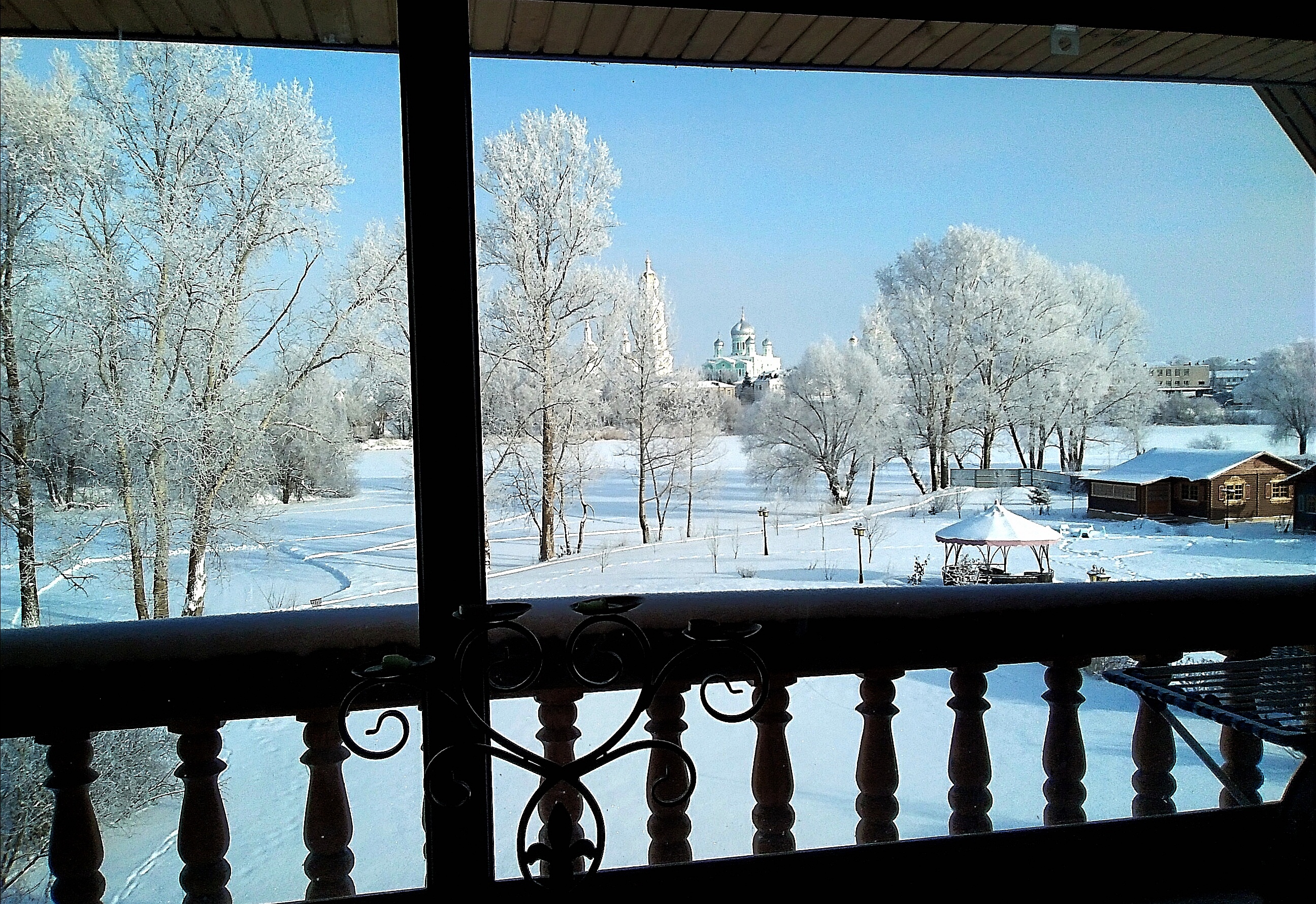 Фото отеля 2