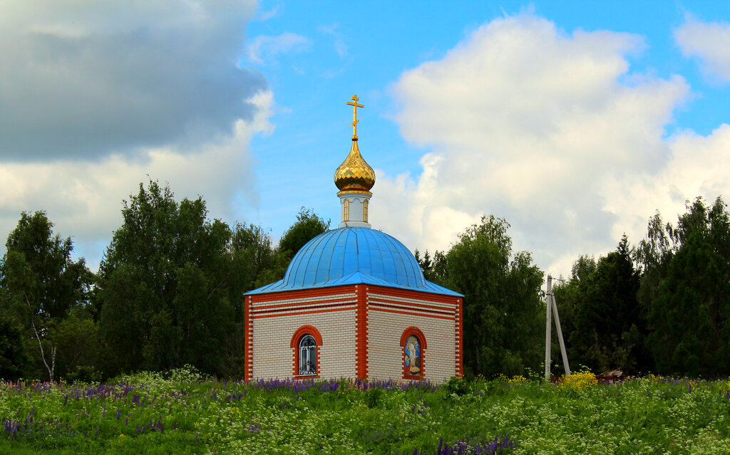 Часовня, памятный крест Часовня Воскресения Христова, Струнино, фото