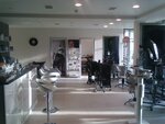 Shanson (26 Bakinskikh Komissarov Street, 4к2), beauty salon