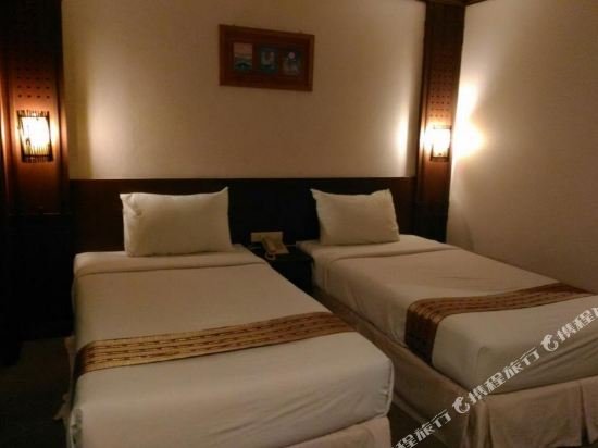 Фото Neo Hatyai Hotel