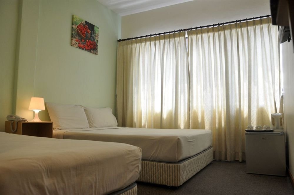 Фото Hotel Sempurna