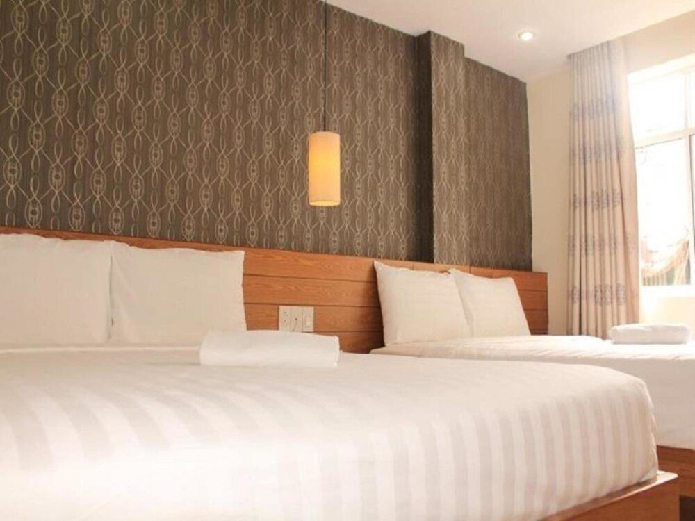 Фото Ailen Garden Hotel