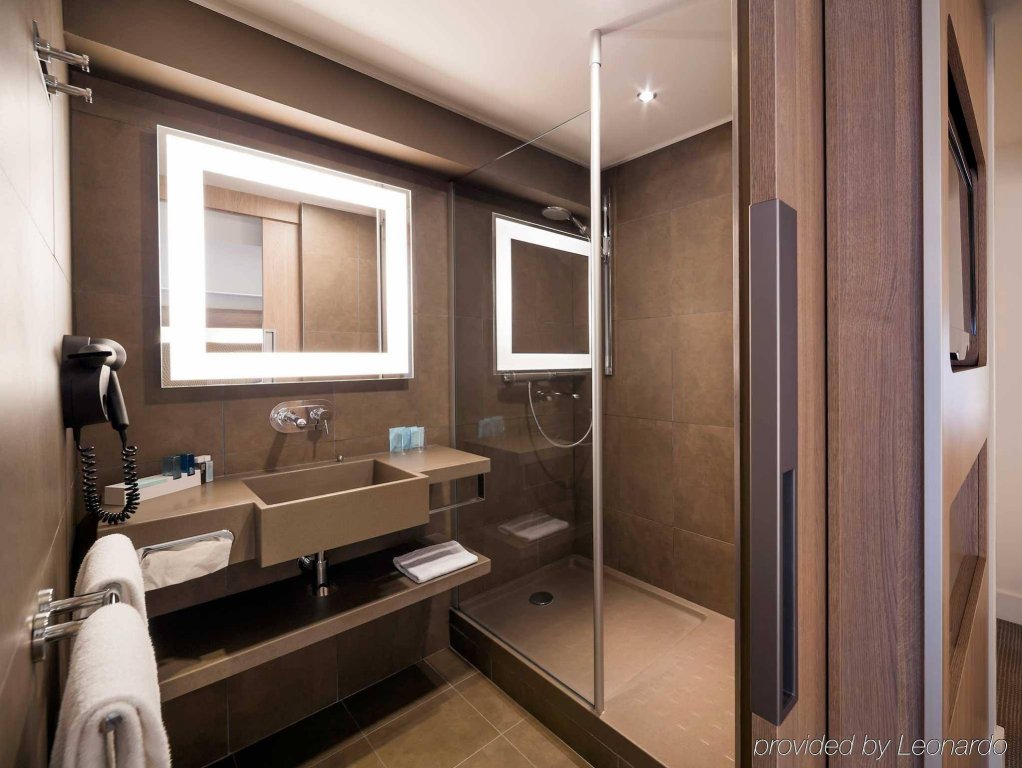 Фото Novotel SPA Rennes Centre Gare