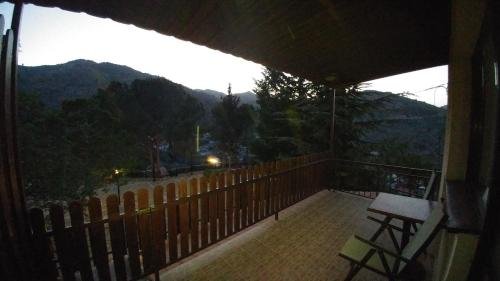 Фото Perneia Rooms