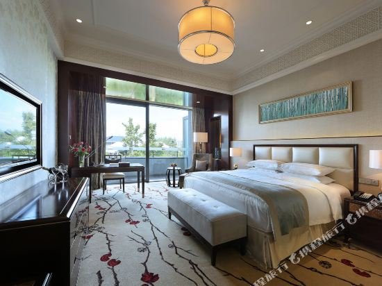 Фото Dongjiao State Guest Hotel