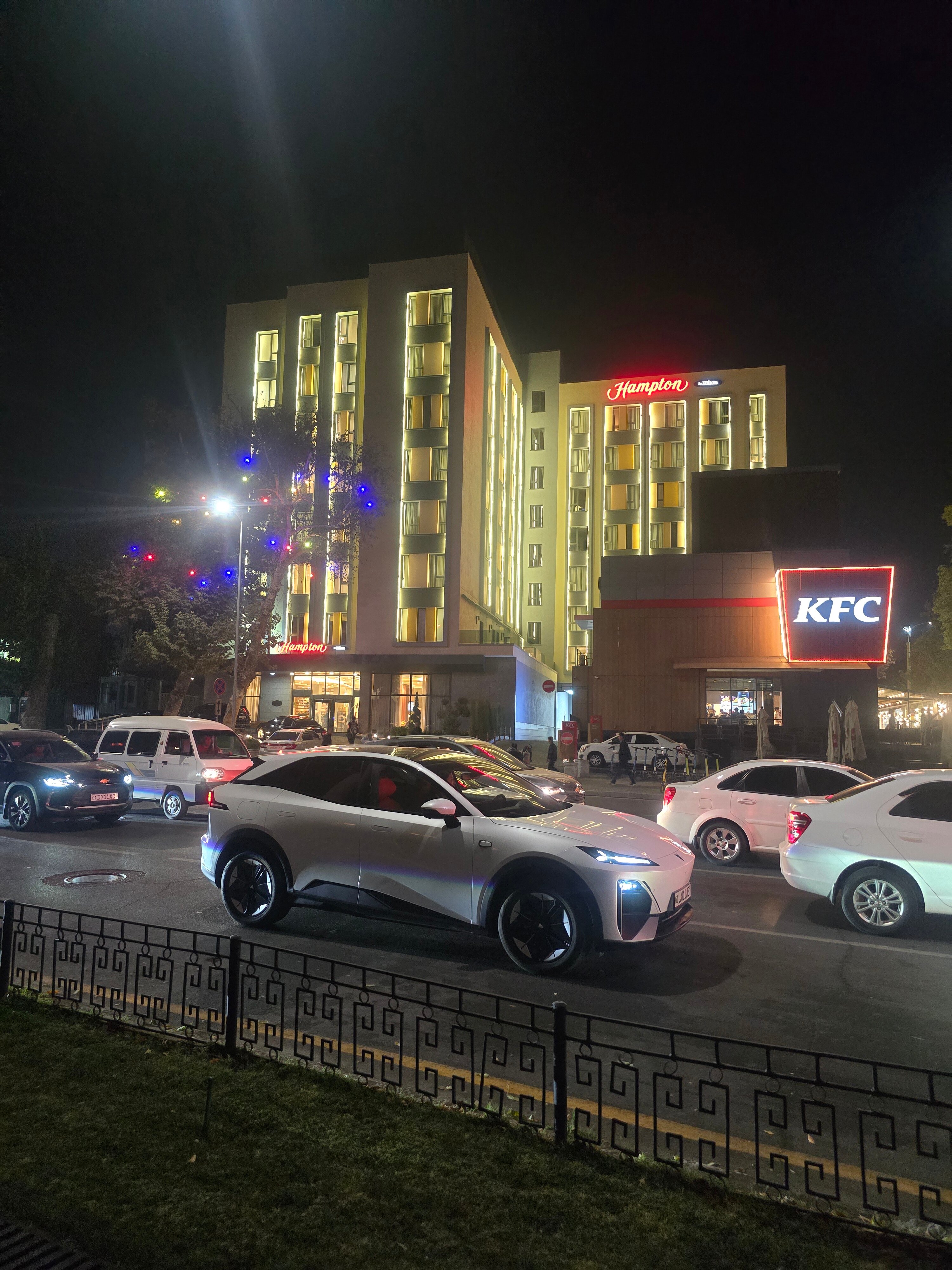 Фото Hampton by Hilton Tashkent