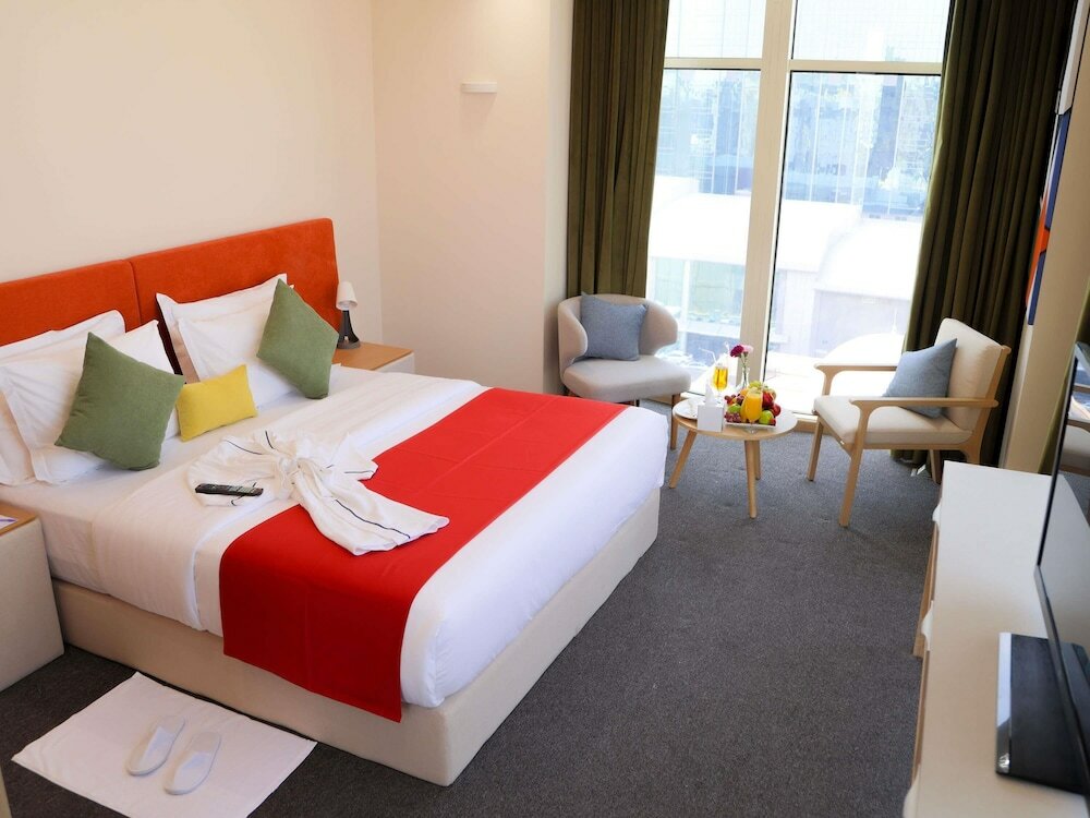 Фото Novotel Suites Riyadh Centre