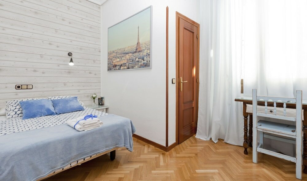 Фото Hostal Hispano Gran Vía