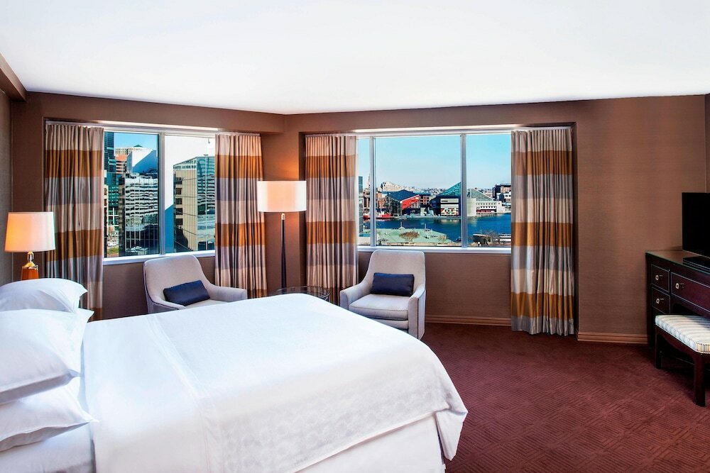 Фото Sheraton Inner Harbor Hotel