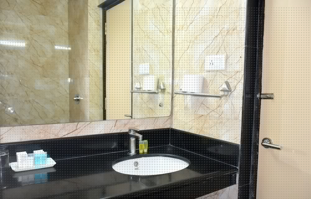 Фото Hotel City Inn Varanasi