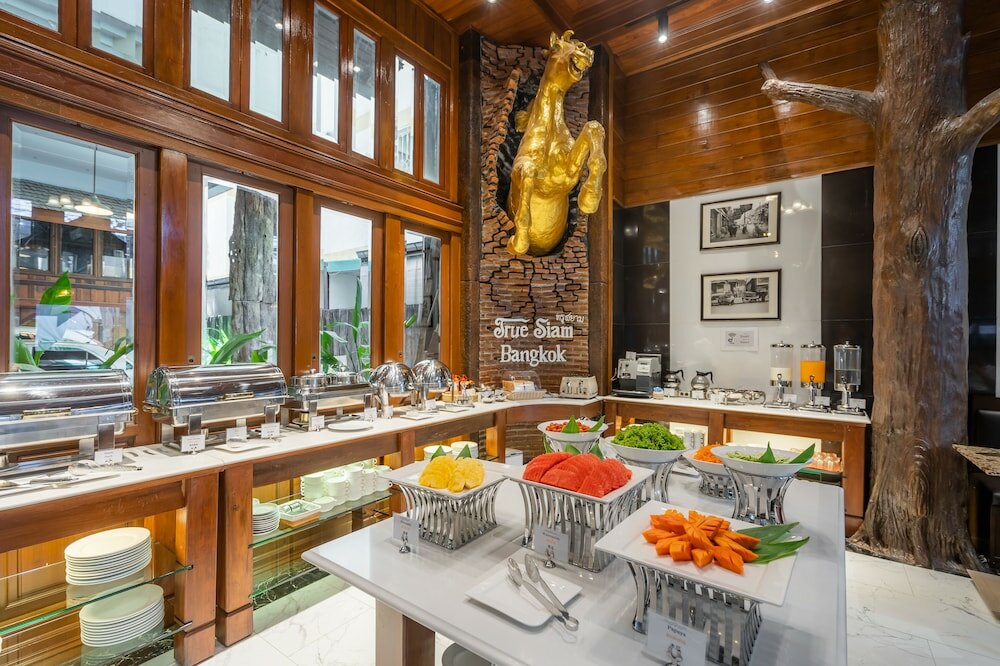 Фото True Siam Phayathai Hotel