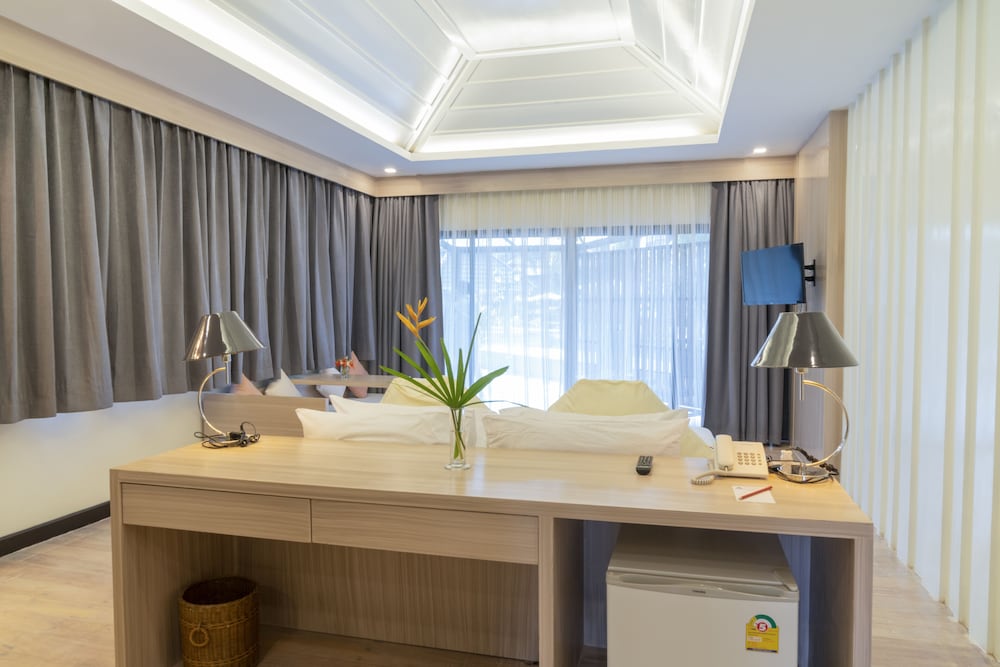 Фото Grand Jomtien Palace Hotel