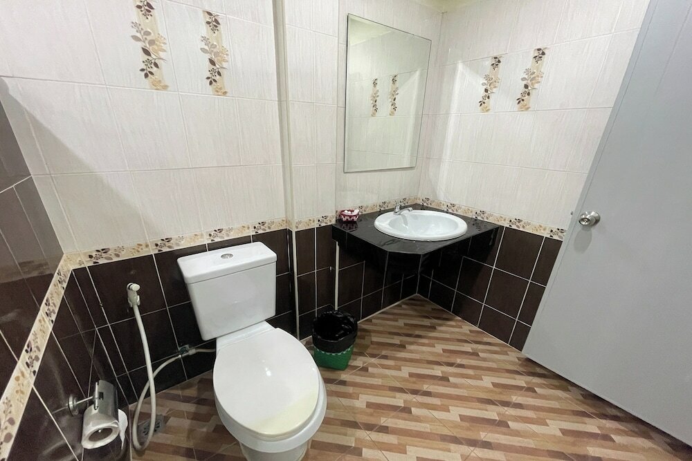 Фото P and P Place Apartment Kanchanaburi