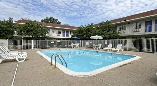 Гостиница Motel 6 Amherst, Oh - Cleveland West - Lorain в Элирии