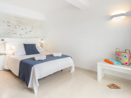 Фото Aparthotel Vibra Sanan - Adults Only