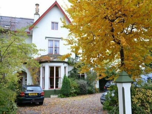 Гостиница Mitchells Of Chester Guest House в Рексеме