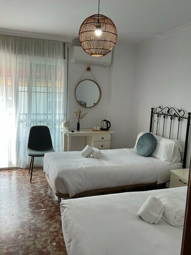 Гостиница Hostal San Miguel by Croma в Эстепоне