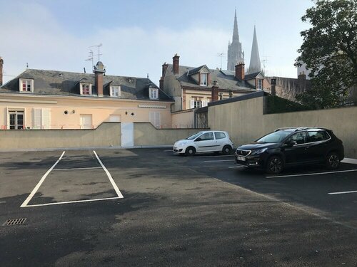 Гостиница Campanile PRIME - Chartres Centre Gare Cathédrale в Шартре