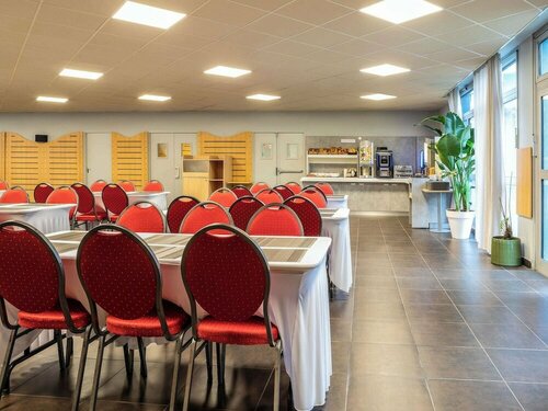 Гостиница ibis budget Paris Aubervilliers в Обервилье