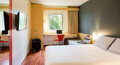 Гостиница Ibis Monterrey Valle в Монтеррее