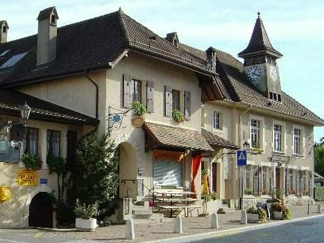 Гостиница Auberge De Founex в Же