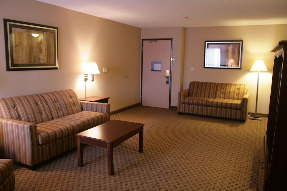 Фото Hampton Inn Olathe