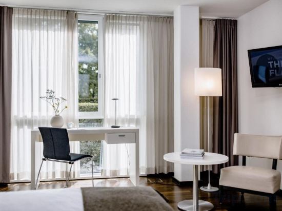 Фото The Flag Zürich