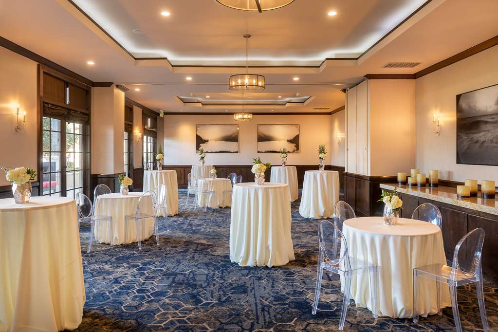 Фото Juniper Cupertino, Curio Collection by Hilton
