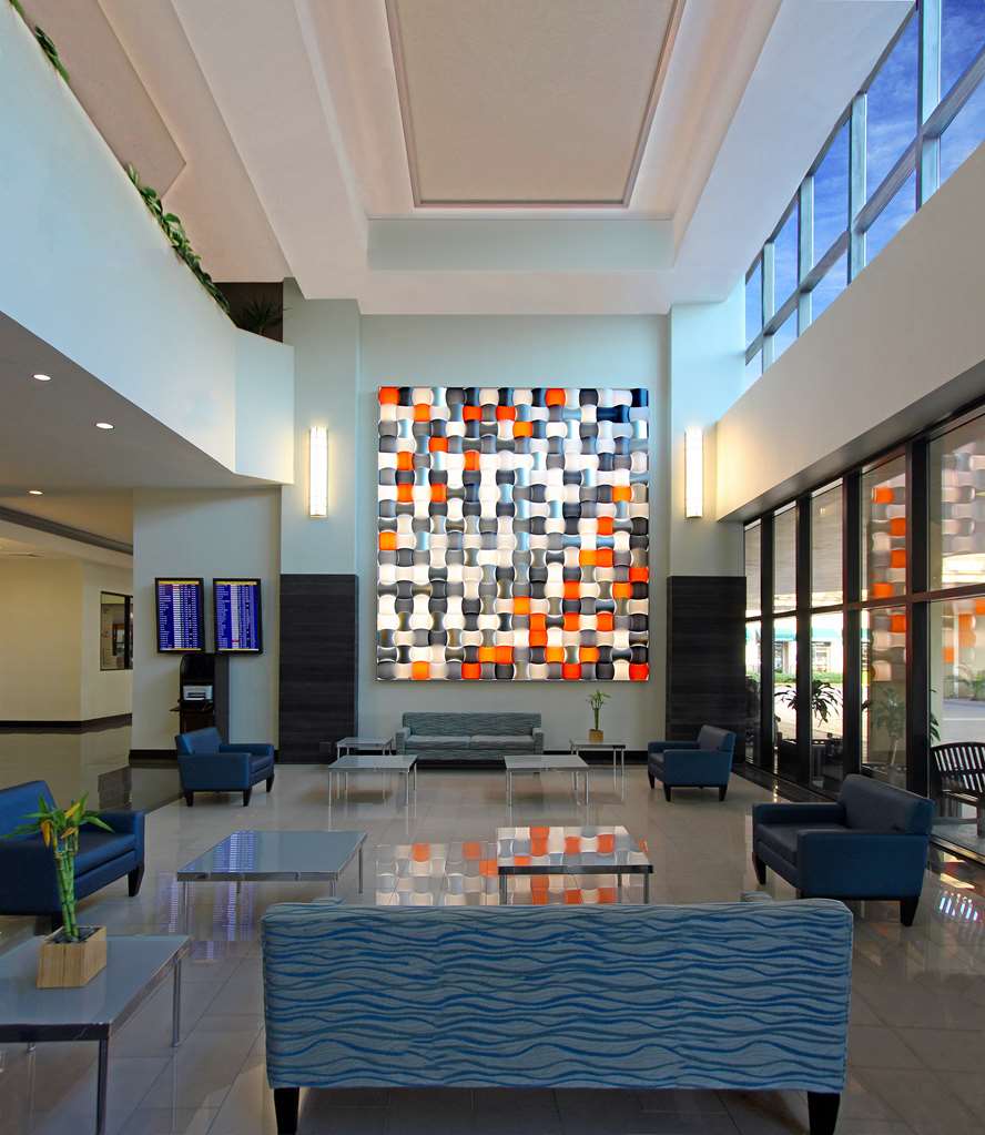 Фото Doubletree by Hilton Hotel Miami Airport & Convention Center