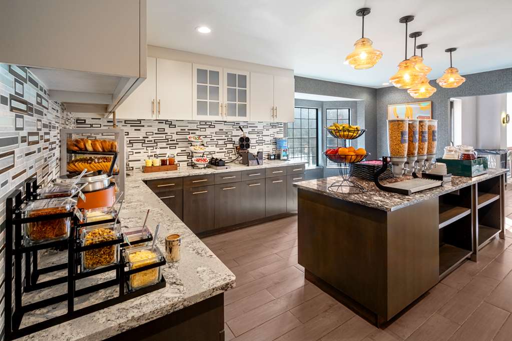 Фото Homewood Suites by Hilton Eatontown