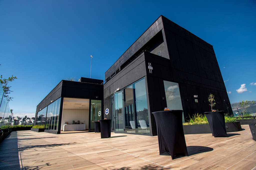 Фото Hampton by Hilton Quito La Carolina Park