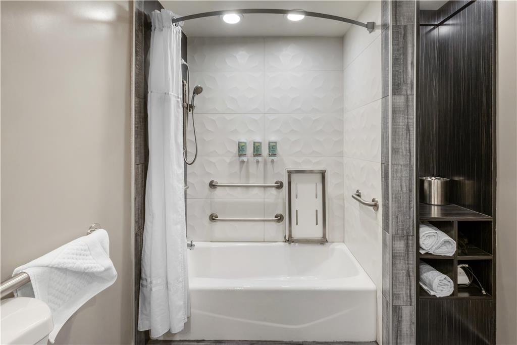 Фото SureStay Plus by Best Western Santa Clara Silicon Valley