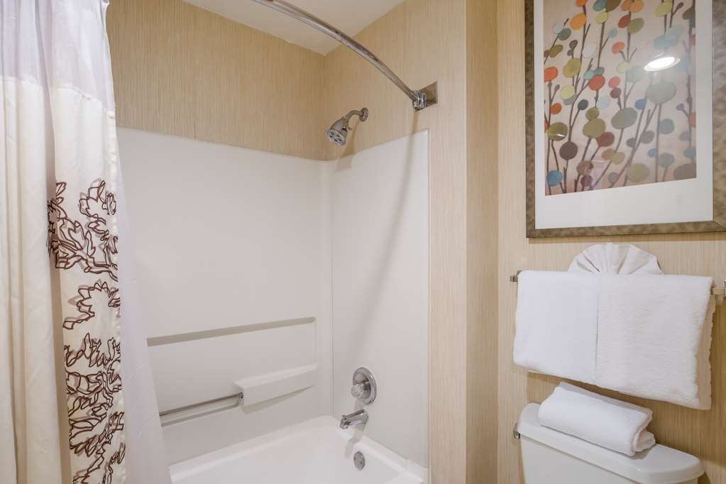 Фото SenS Suites Livermore, SureStay Collection by Best Western