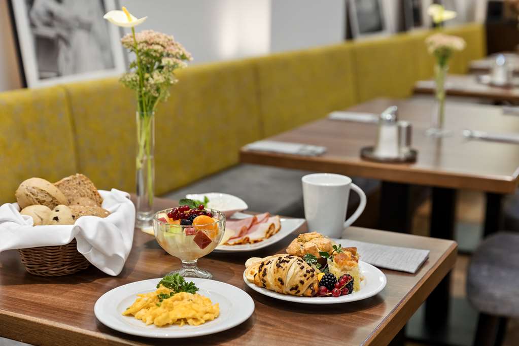 Фото Hotel Rathauspark Wien