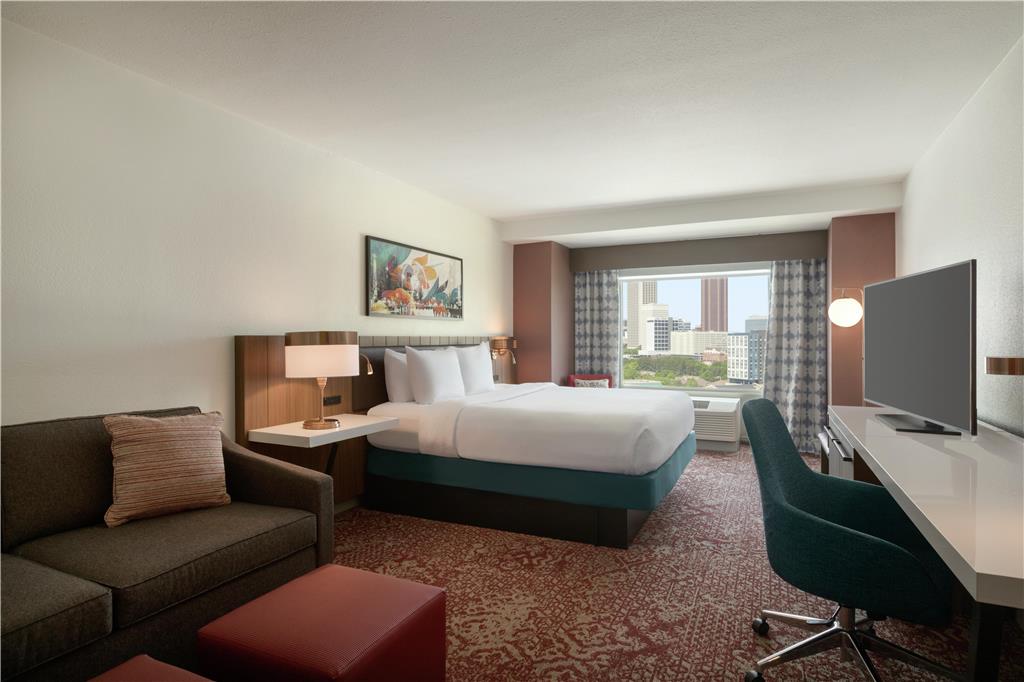 Фото Hilton Garden Inn Atlanta Downtown