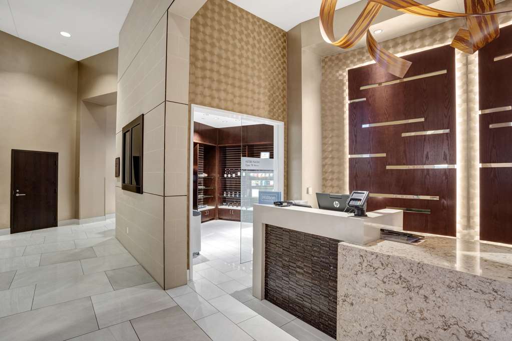 Фото Hilton Dallas/Plano Granite Park