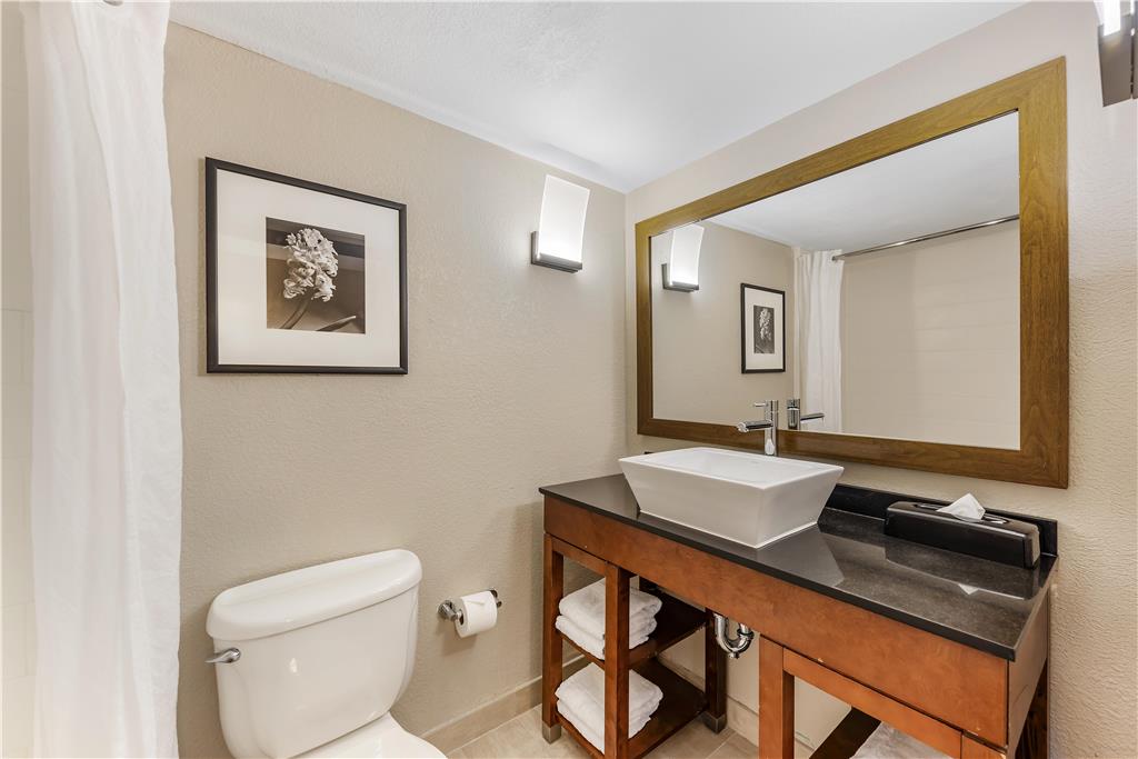 Фото Best Western Alamo Suites