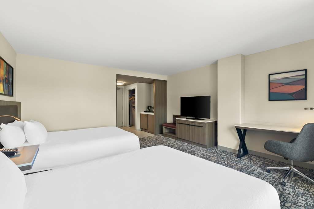 Фото Hilton Garden Inn San Mateo