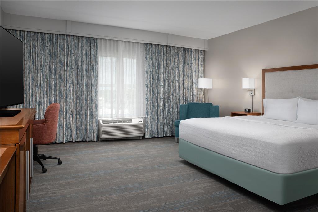 Фото Hampton Inn & Suites Vero Beach Downtown